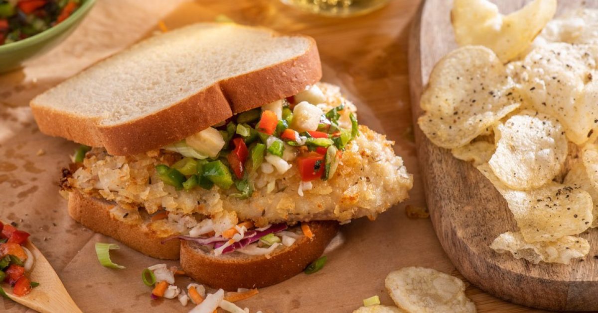 Sandwich of the Week | Crispy Fish with Banana Salsa